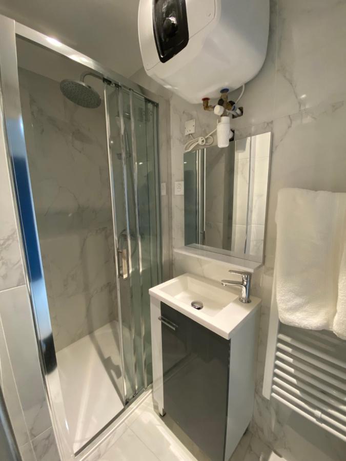 La Residence Des Celestins - Appartement Duplex N14 - Centre Виши Экстерьер фото
